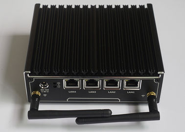 Szeroki zakres temperatury Przemysłowy Mini PC Obsługuje Endian Firewall z 4 portami LAN
