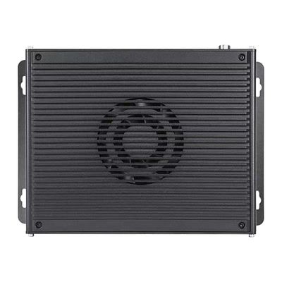 Uniwersalny przemysłowy mini PC z 6 X DB9 4 z których wspierają RS485/RS422 i slot rozszerzający SATA