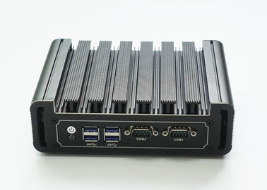Intel I7-7500U Dwurdzeniowy przemysłowy Micro PC 6 Port USB 2 Ethernet 2 COM RS232