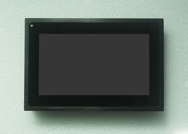 Przemysłowy monitor LCD o wysokiej jasności, czytelny wyświetlacz światła słonecznego 7 '' IP65 z czujnikiem światła